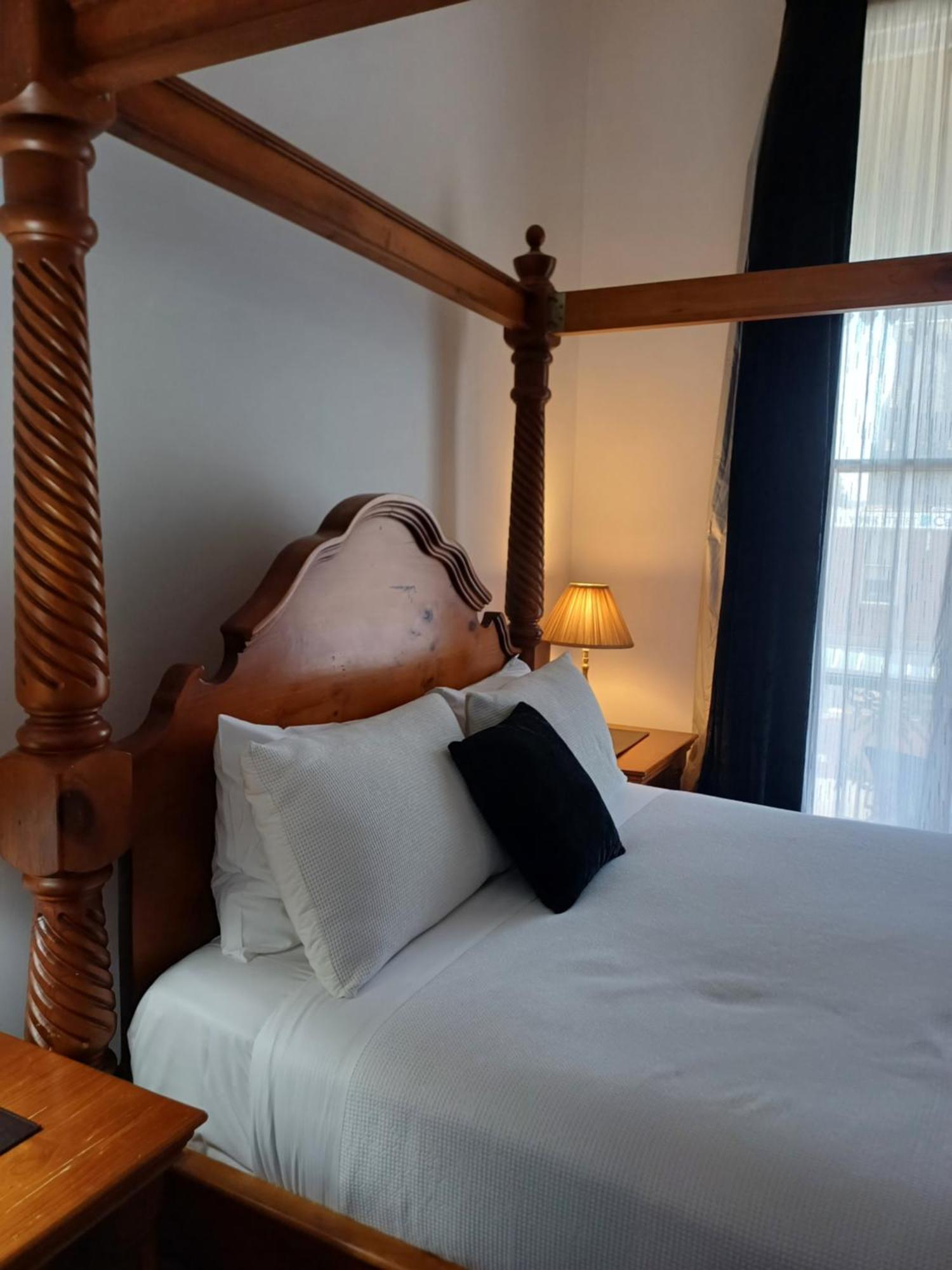 Art Hotel On York Launceston Esterno foto