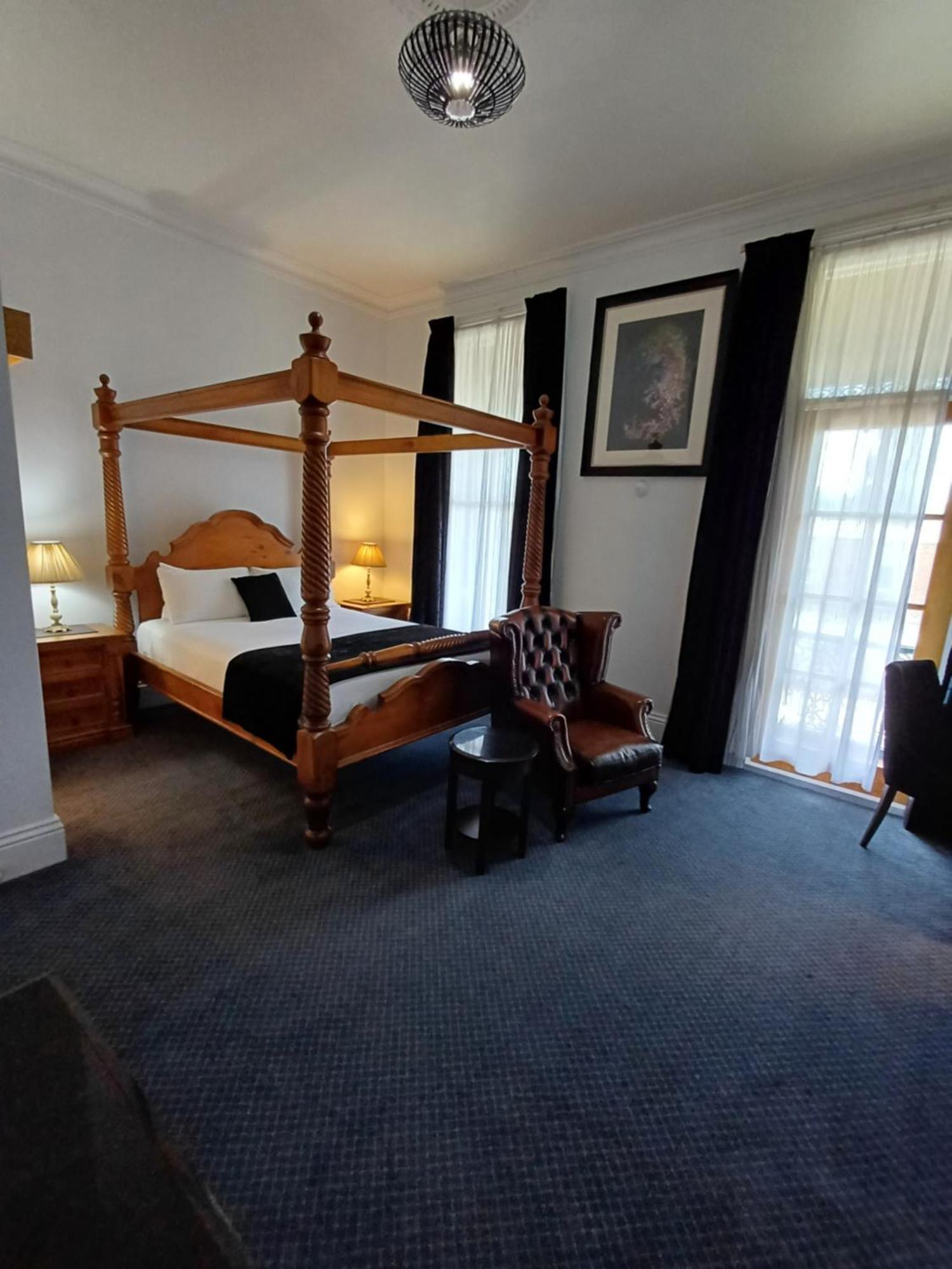 Art Hotel On York Launceston Esterno foto