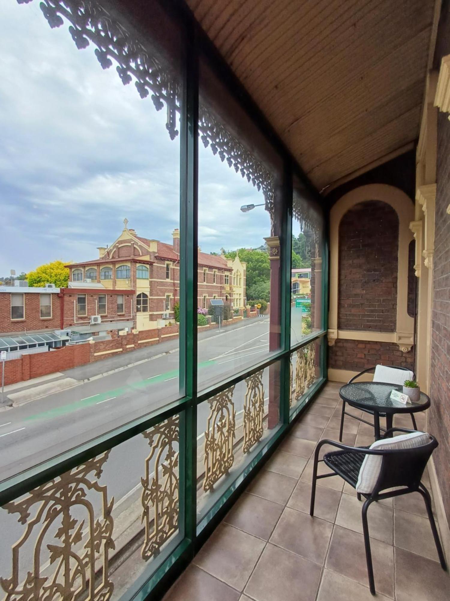 Art Hotel On York Launceston Esterno foto